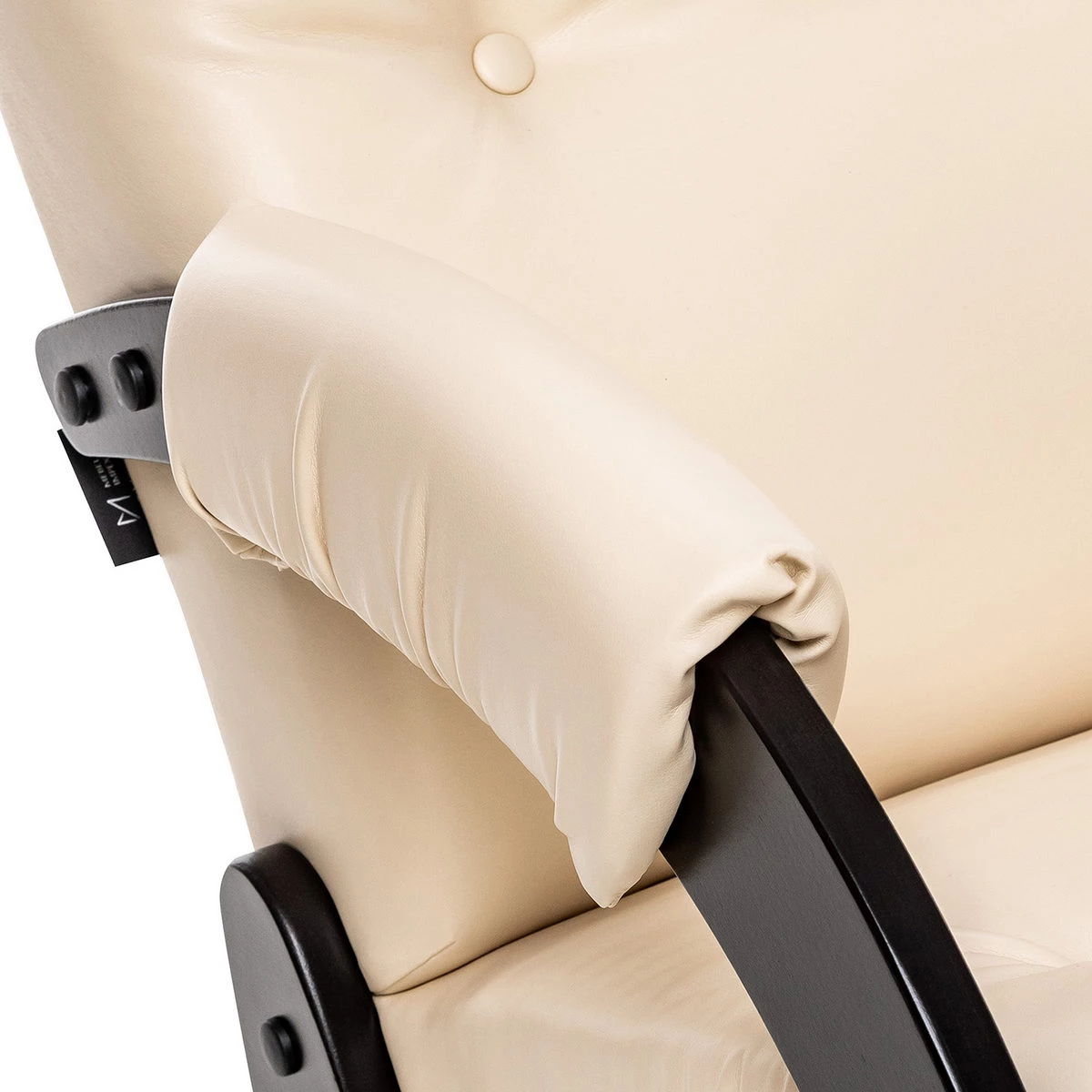 Кресло для отдыха Модель 61 (Импэкс). Цвет каркаса: Венге; Цвет обивки: Eva 2